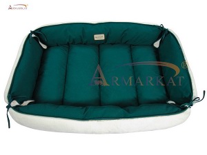 Armarkat Dog Bed D04 with Bolster